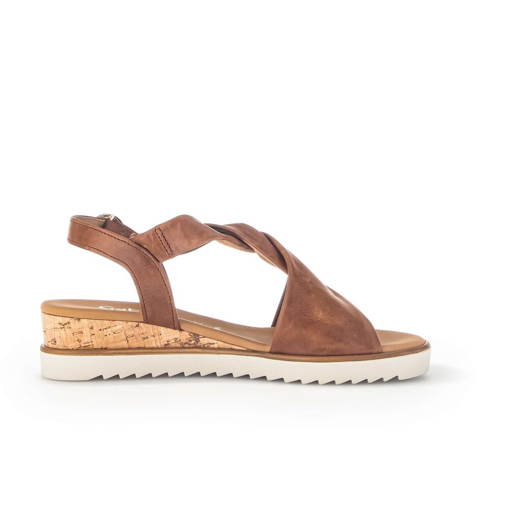 Sandaleno met sleehak bruin