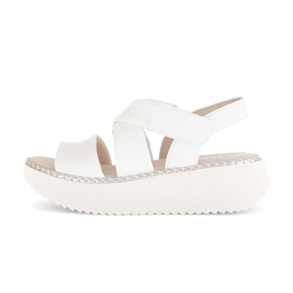 Sandale met plateauzool crème