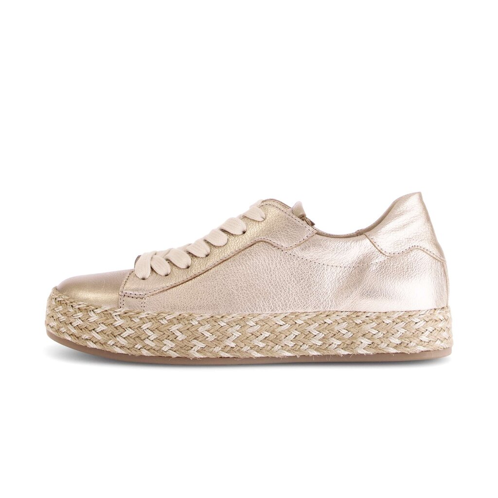 Lage sneaker beige