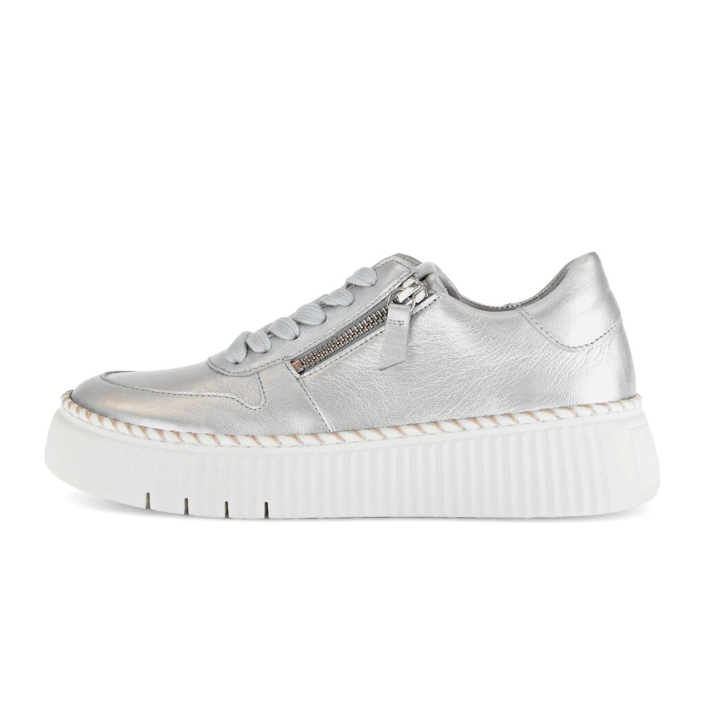Lage sneaker zilver