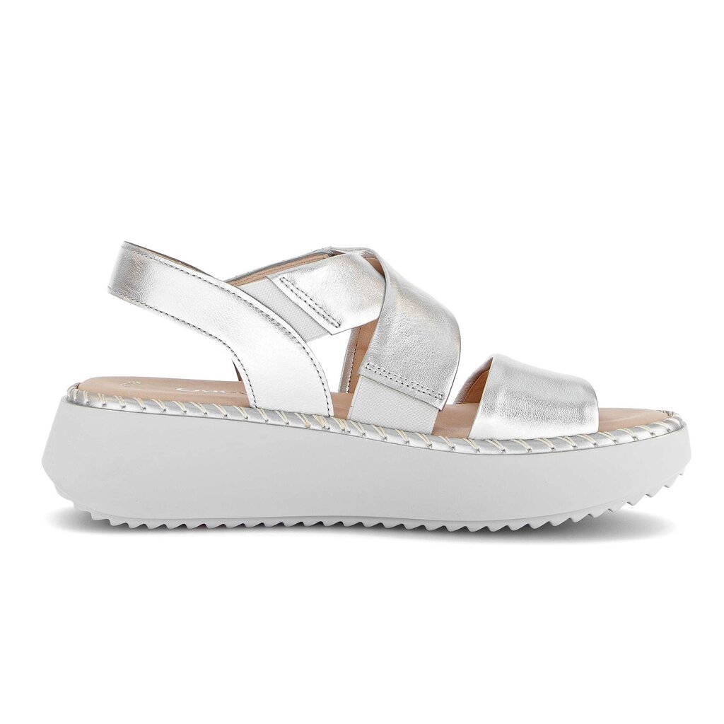 Sandale met plateauzool zilver