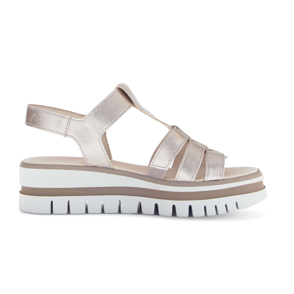 Sandale met plateauzool goud