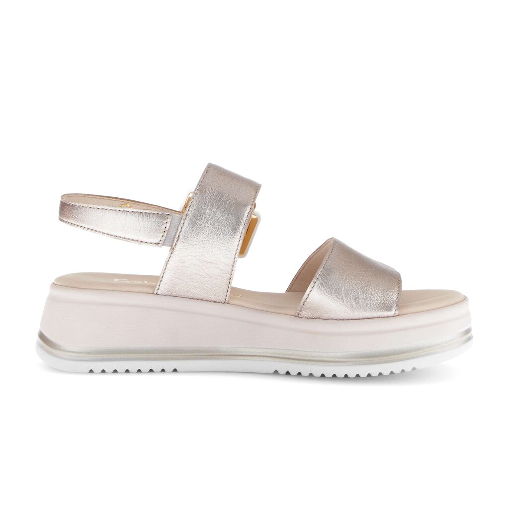 Sandale met plateauzool goud