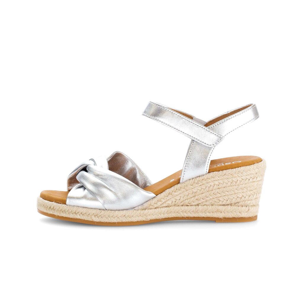 Sandaleno met sleehak zilver