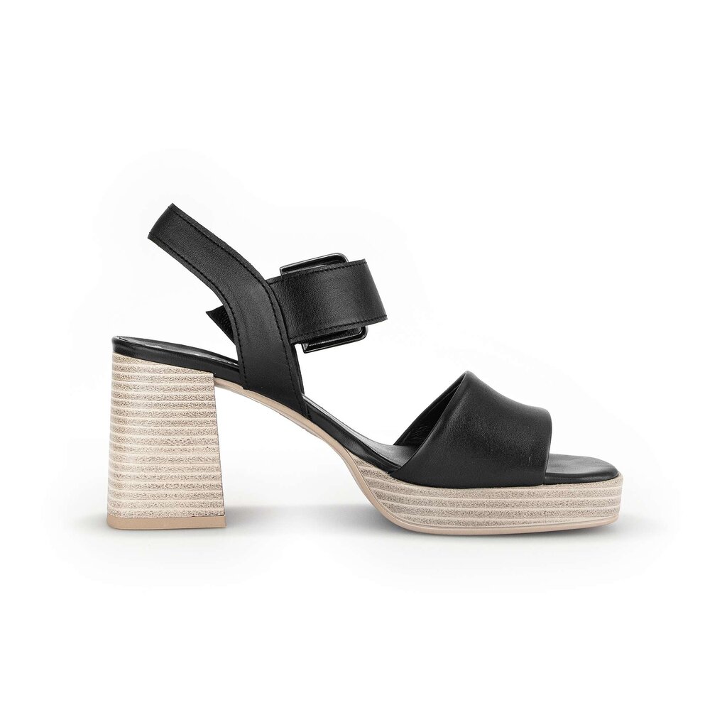 Sandale met plateauzool zwart