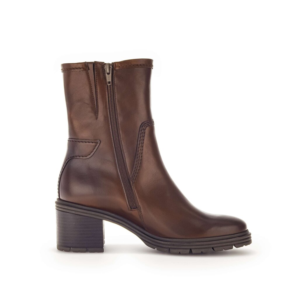 Sportief enkellaarsje bruin