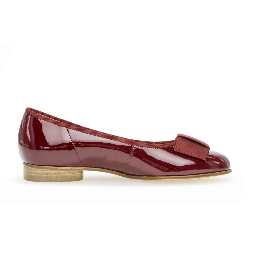 Elegante ballerina rood