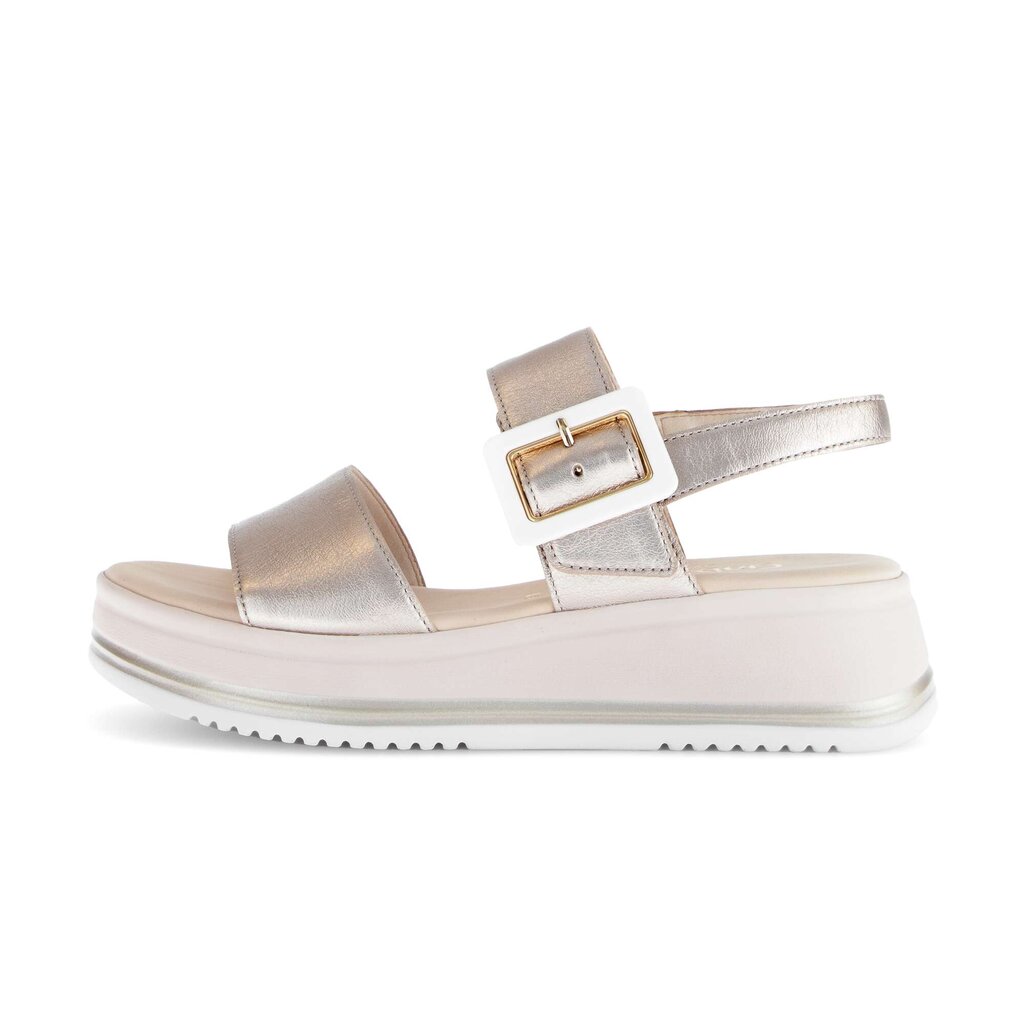 Sandale met plateauzool goud