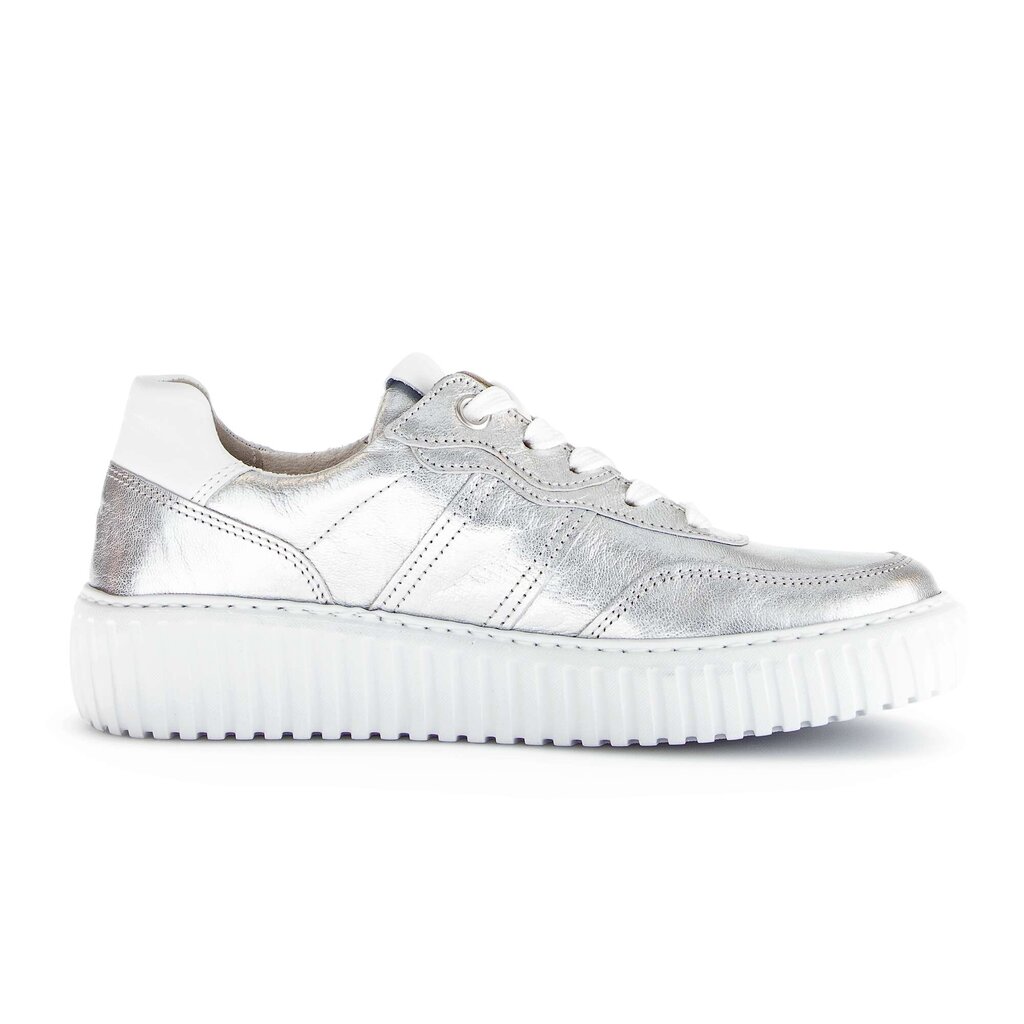 Lage sneaker zilver