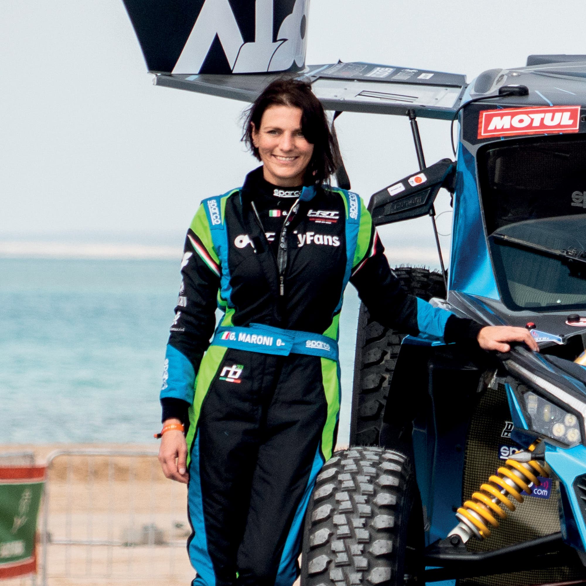 COMPETITION LADY (R567)