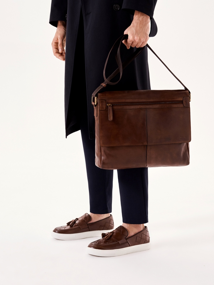 Duża torba męska z szerokim paskiem