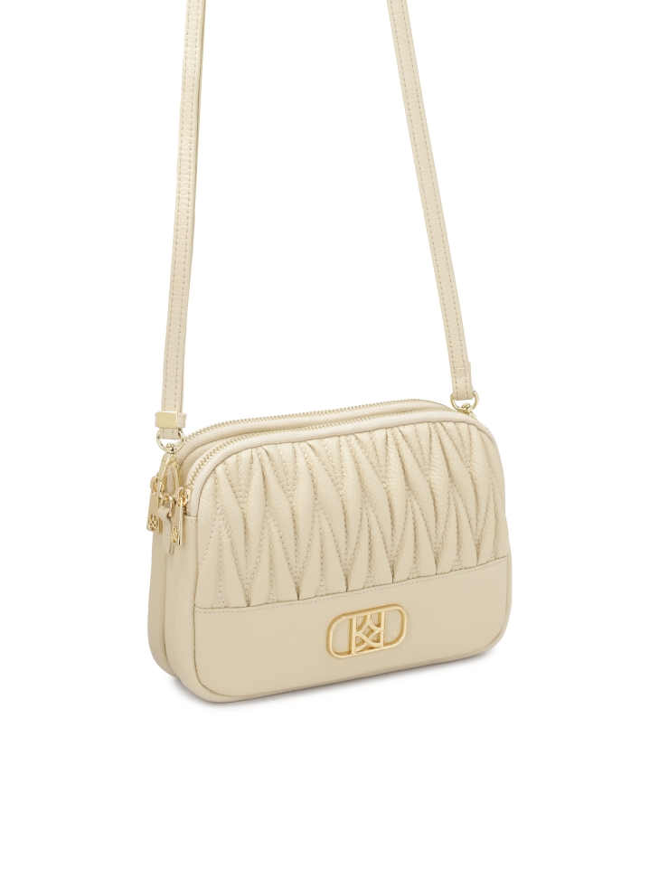 Beżowa torebka z efektownym monogramem KAZAR