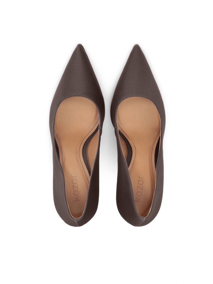 Klasyczne czółenka na prostym wysokim obcasie