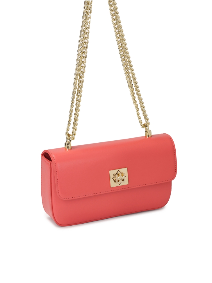 Mała różowa torebka na łańcuchu