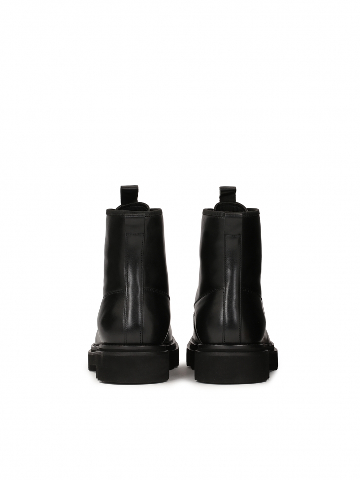 Skórzana czarne trzewiki męskie na trepowej podeszwie