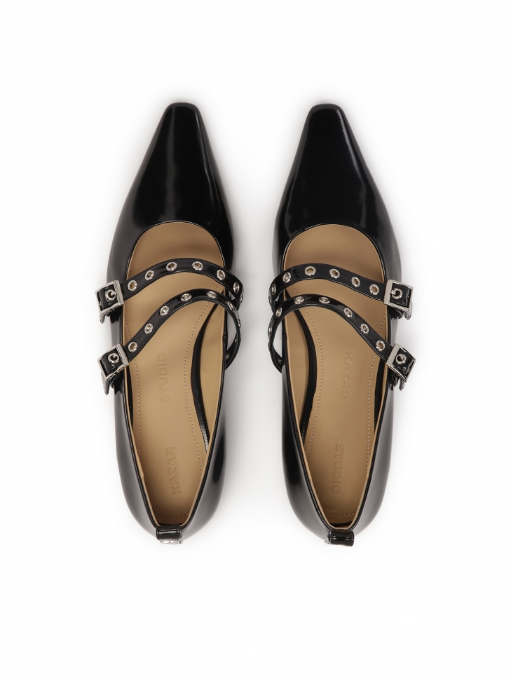 Czarne czółenka na płaskiej podeszwie z dwoma paseczkami