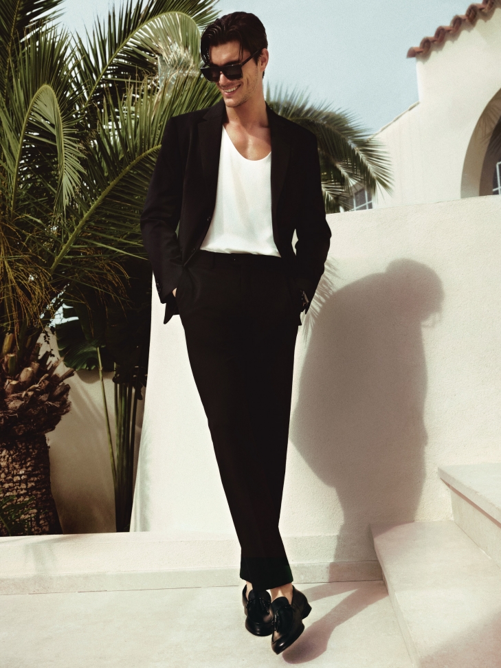 Czarne loafersy z frędzlem