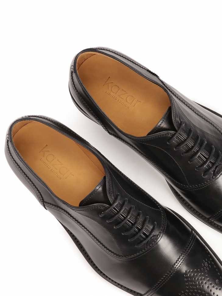 Skórzane czarne półbuty z Limitowanej Kolekcji na skórzanej podeszwie