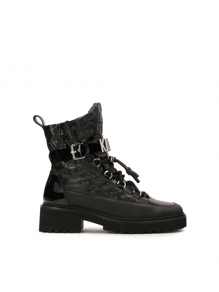 Nowoczesne trzewiki damskie z szeroką cholewką