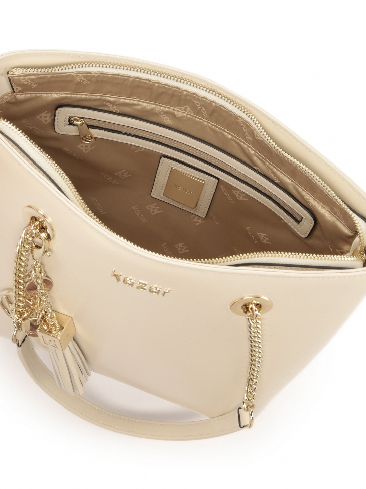 Duża emowa torebka na ramię z brelokiem