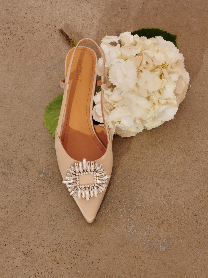 Luksusowe ślubne czółenka damskie na niskim obcasie