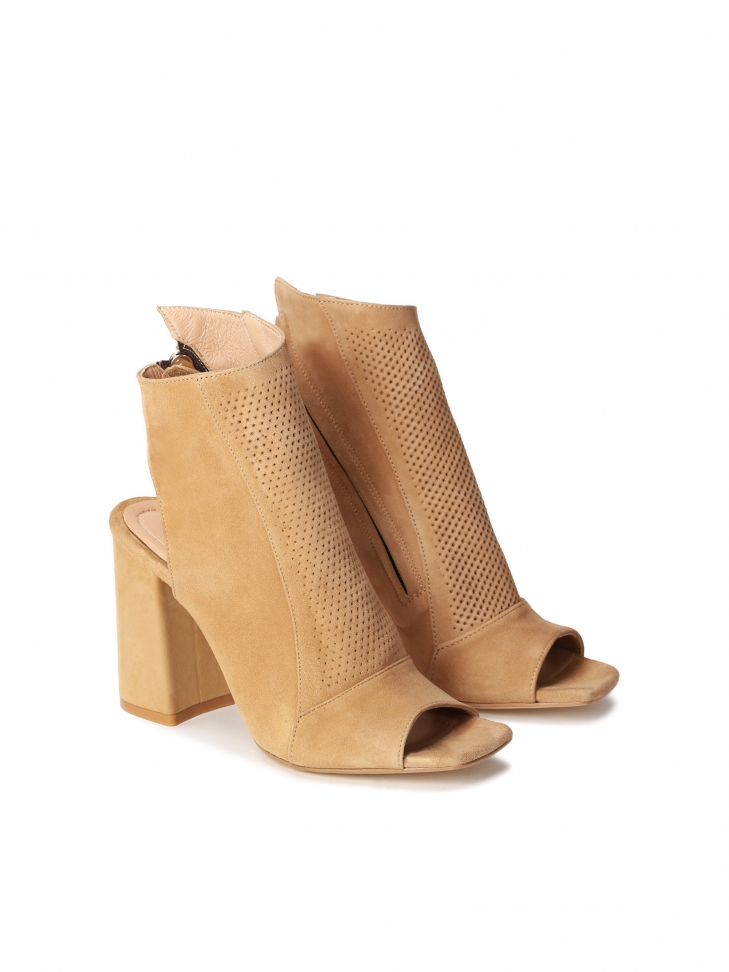 Jasnobrązowe botki peep toe damskie