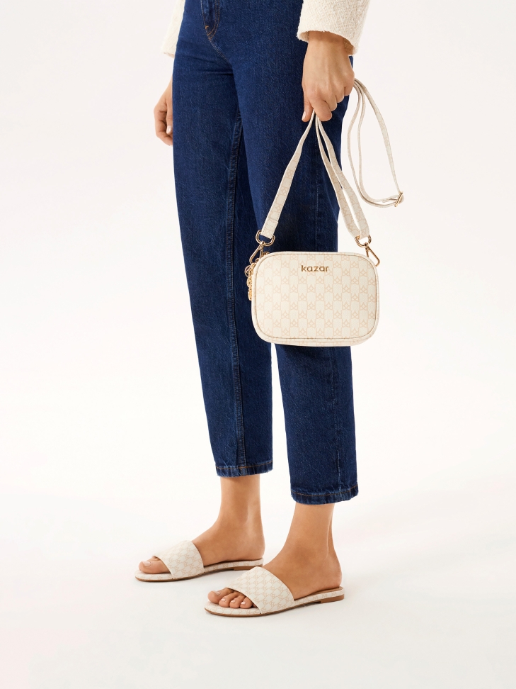 Torebka skórzana logowana w print