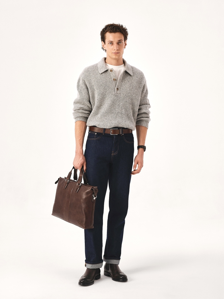 Brązowe skórzane sztyblety z rozetowym zdobieniem