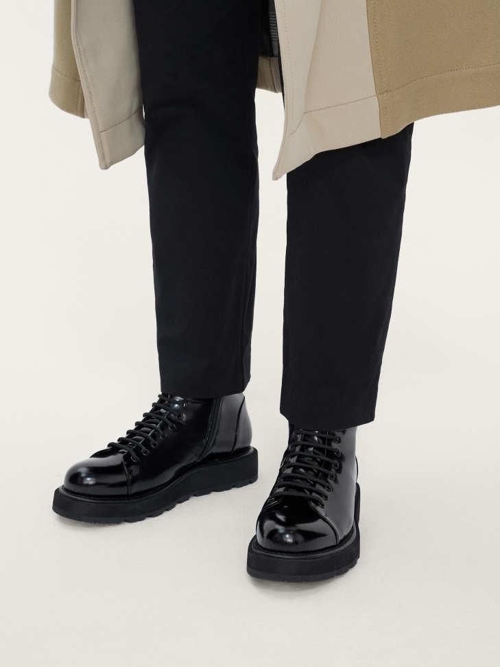 Sznurowane trzewiki męskie z grubą prostą podeszwą