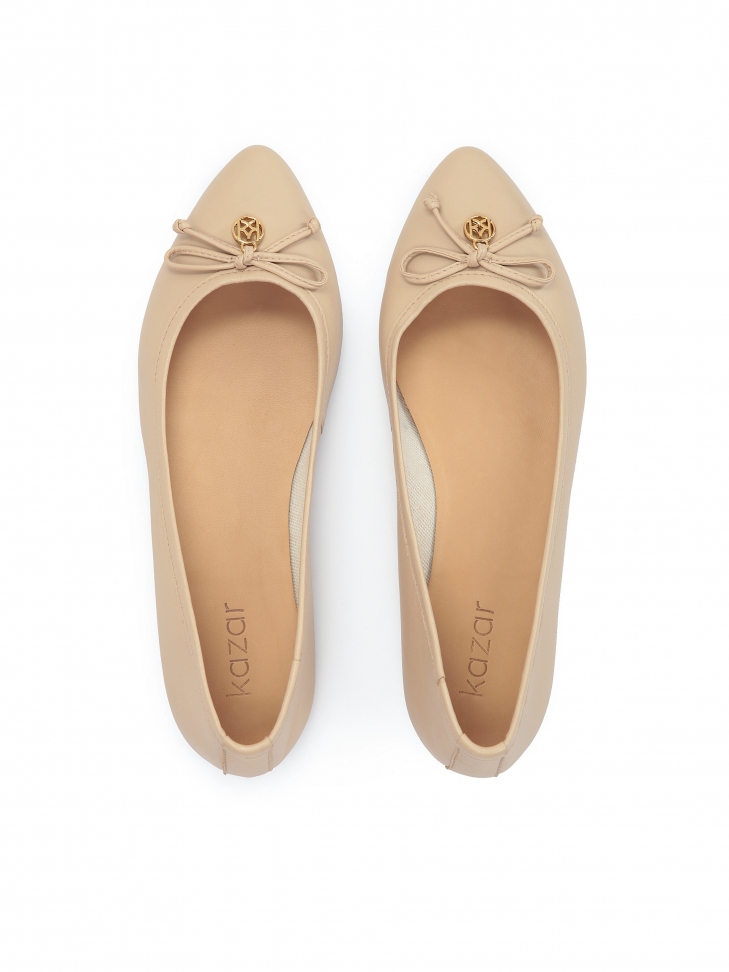 Klasyczne baleriny z wydłużonym noskiem
