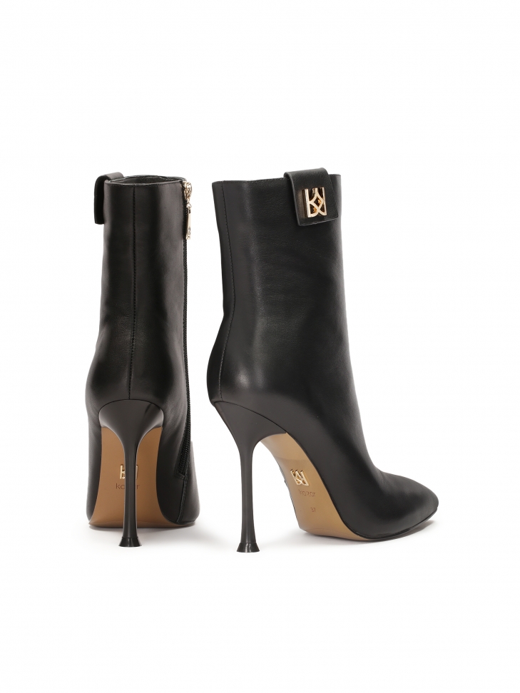 Skórzane botki na wysokim obcasie