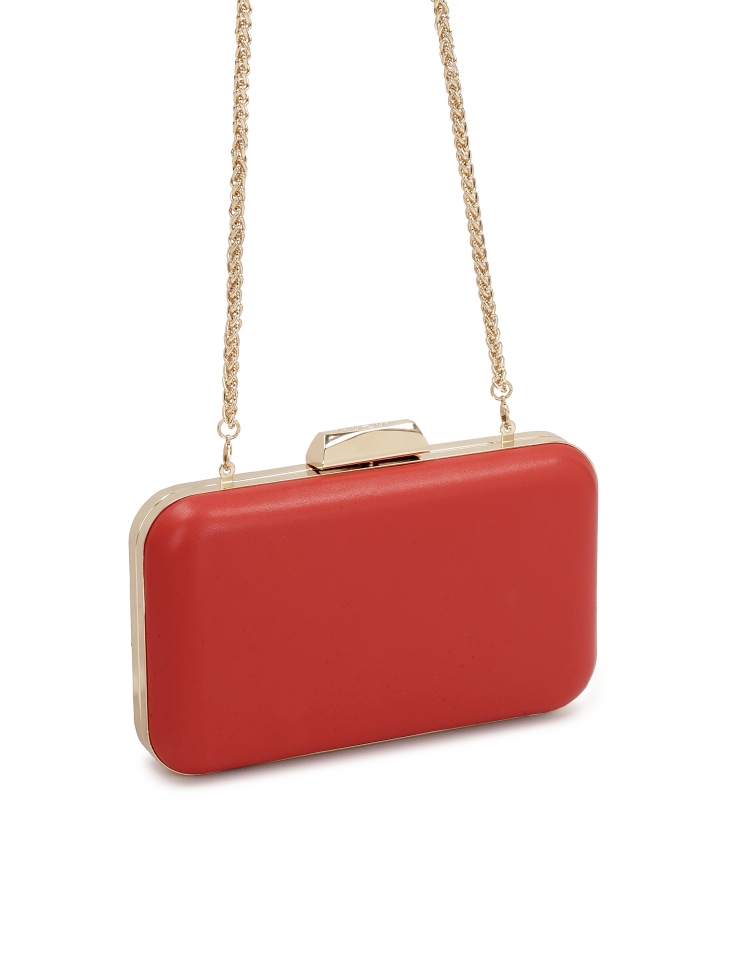 Czerwona torebka puzderko z miękkiej skóry