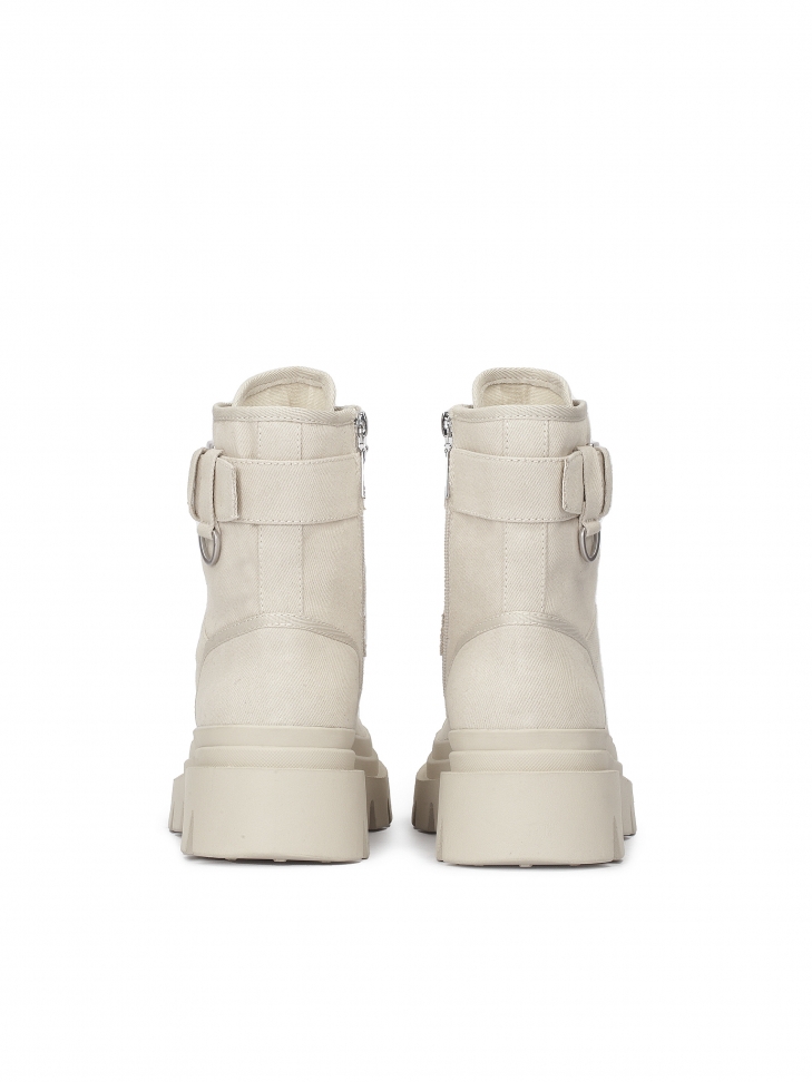 Trzewiki za kostkę z tkaniny