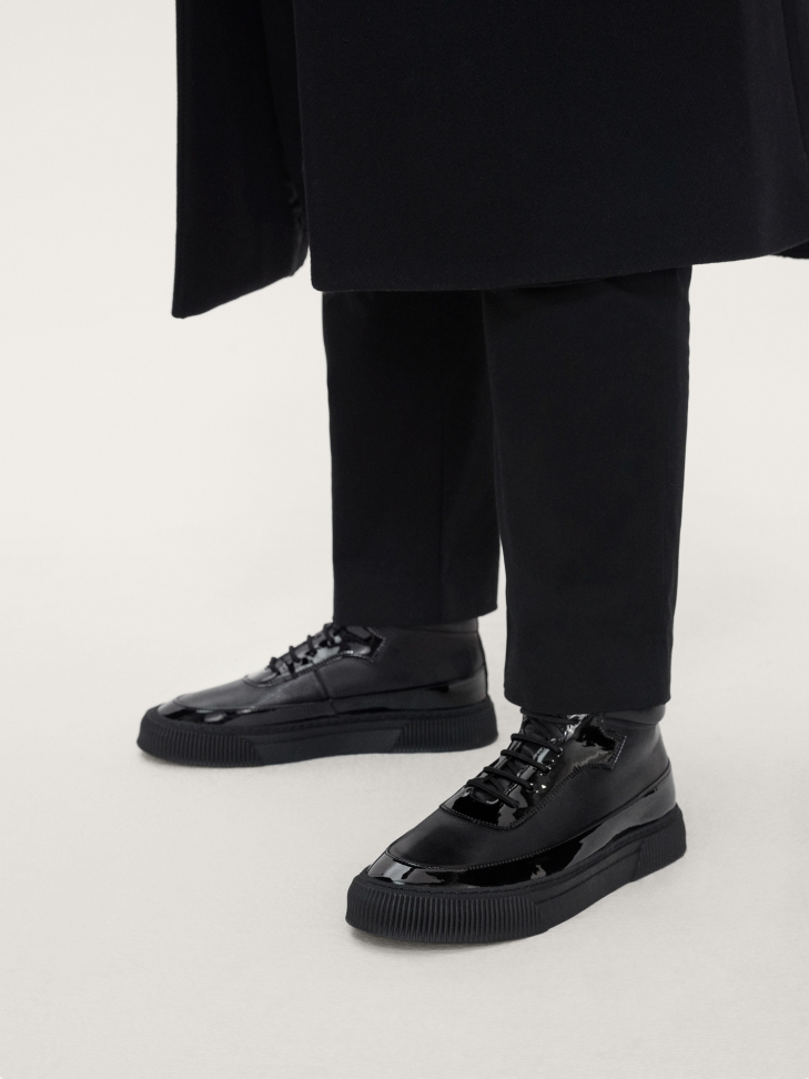 Skórzane męskie sneakersy za kostkę z połyskującymi elementami