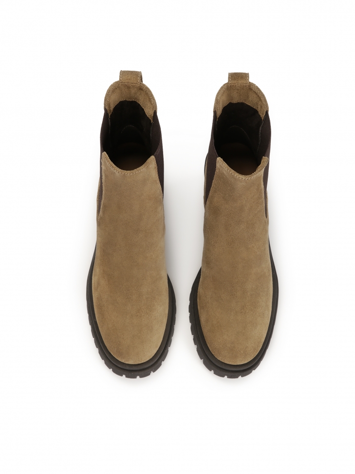 Wsuwane zamszowe botki w stylu casual