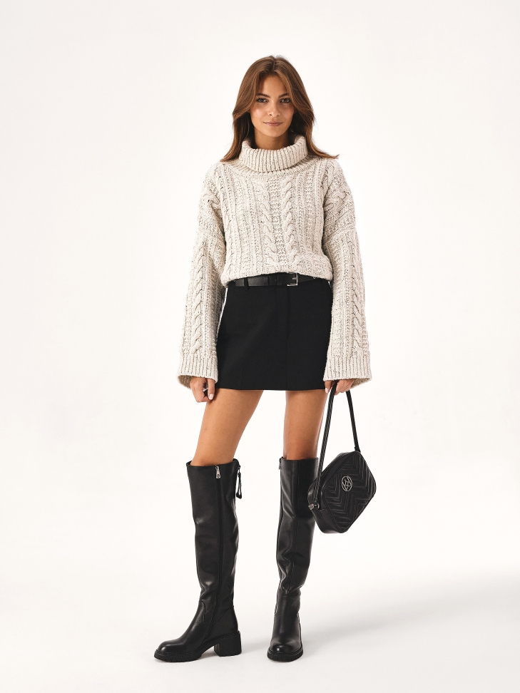 Skórzane czarne kozaki z cholewką pod kolano