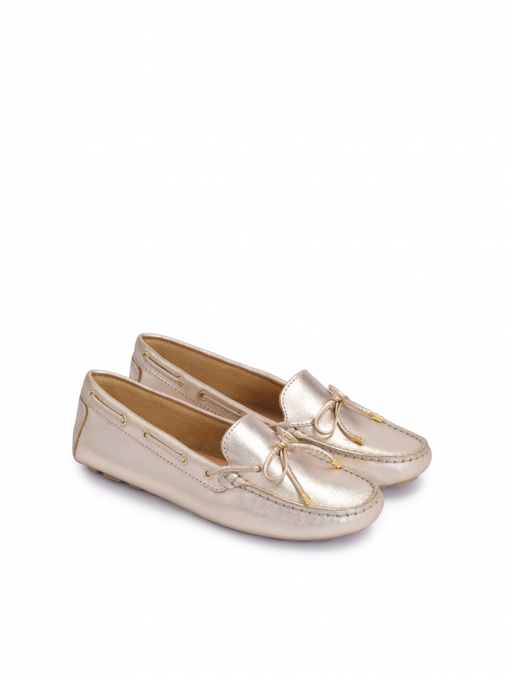 Złote skórzane mokasyny damskie na wygodnej podeszwie