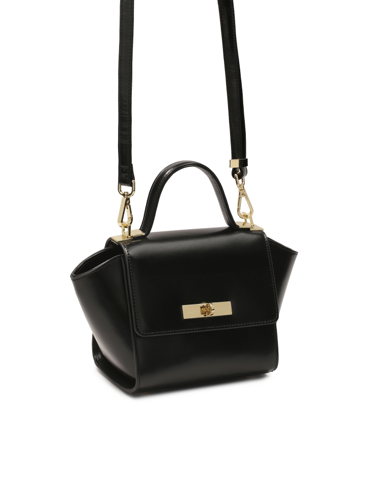 Elegancka czarna torebka o unikatowym kształcie