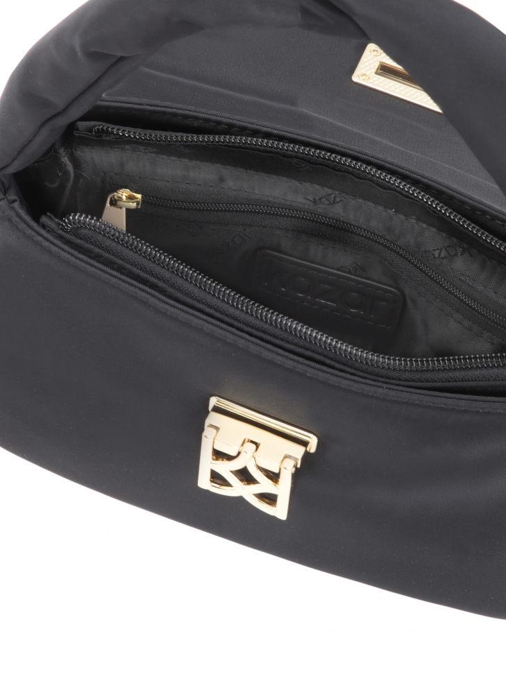 Mała torebka z tkaniny z uchwytem do ręki