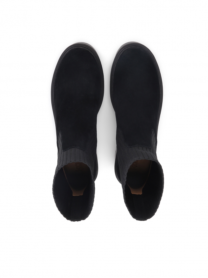 Czarne zamszowe botki ze skarpetkową cholewką