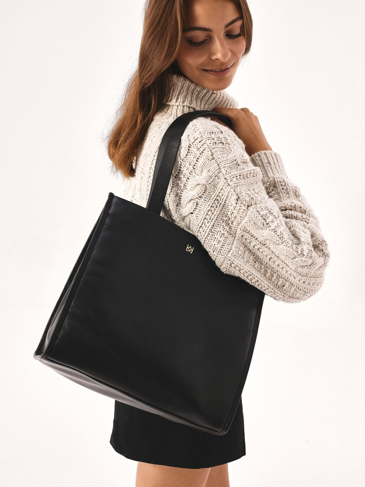 Duża torebka tote bag z czarnej skóry