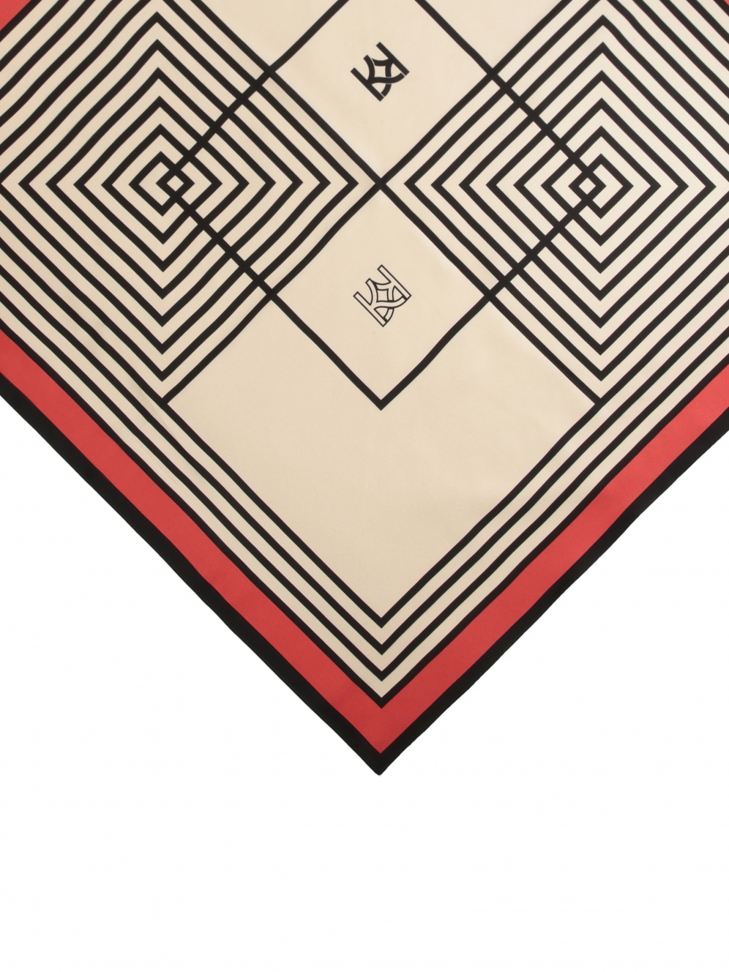 Wzorzysta apaszka z jedwabiu