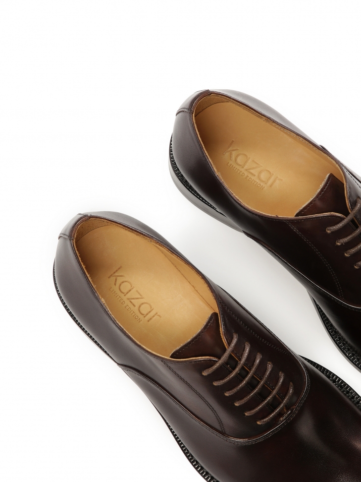 Klasyczne brązowe półbuty z Limitowanej Kolekcji