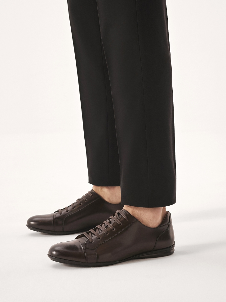 Casualowe skórzane półbuty w brązowym kolorze