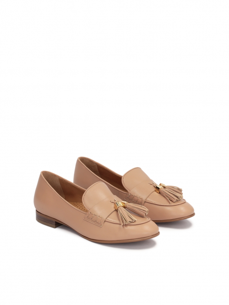Jasnobrązowe skórzane półbuty damskie z chwostami