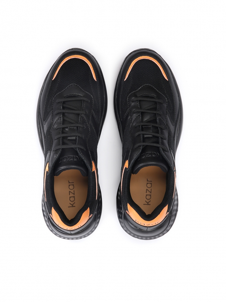 Czarne awangardowe sneakersy damskie z pomarańczowymi wstawkami