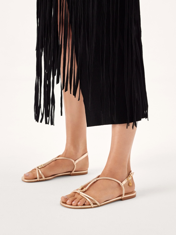 Komfortowe ote sandały z metalową ozdobą