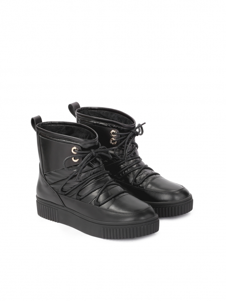 Wsuwane trzewiki z prostą podeszwą