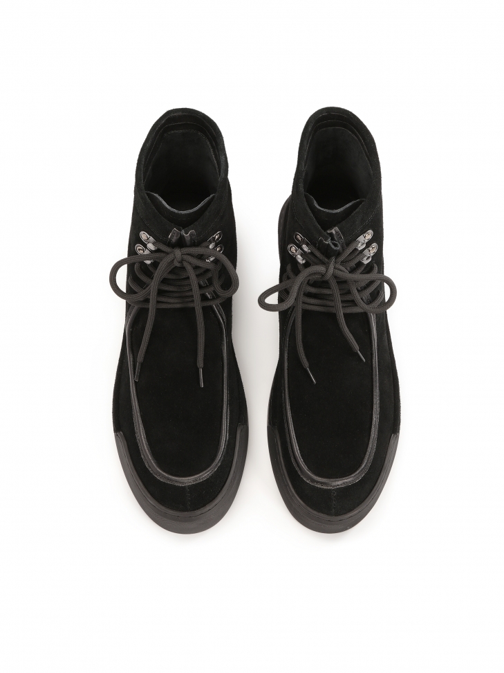 Zamszowe sznurowane sneakersy za kostkę