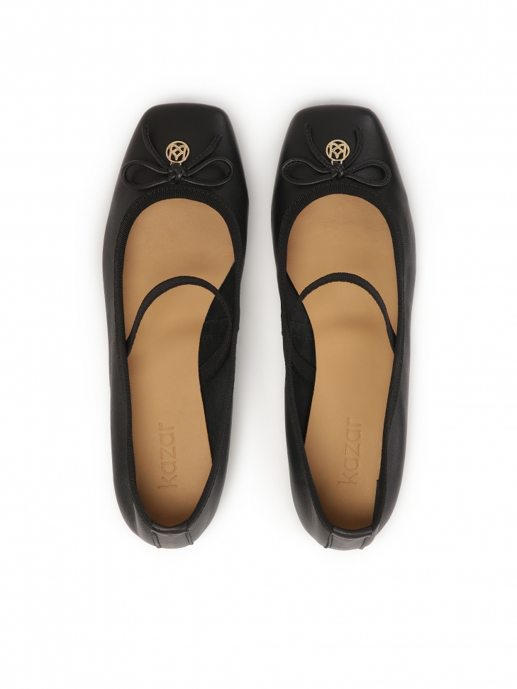 Czarne baleriny z gumką i ściętym noskiem